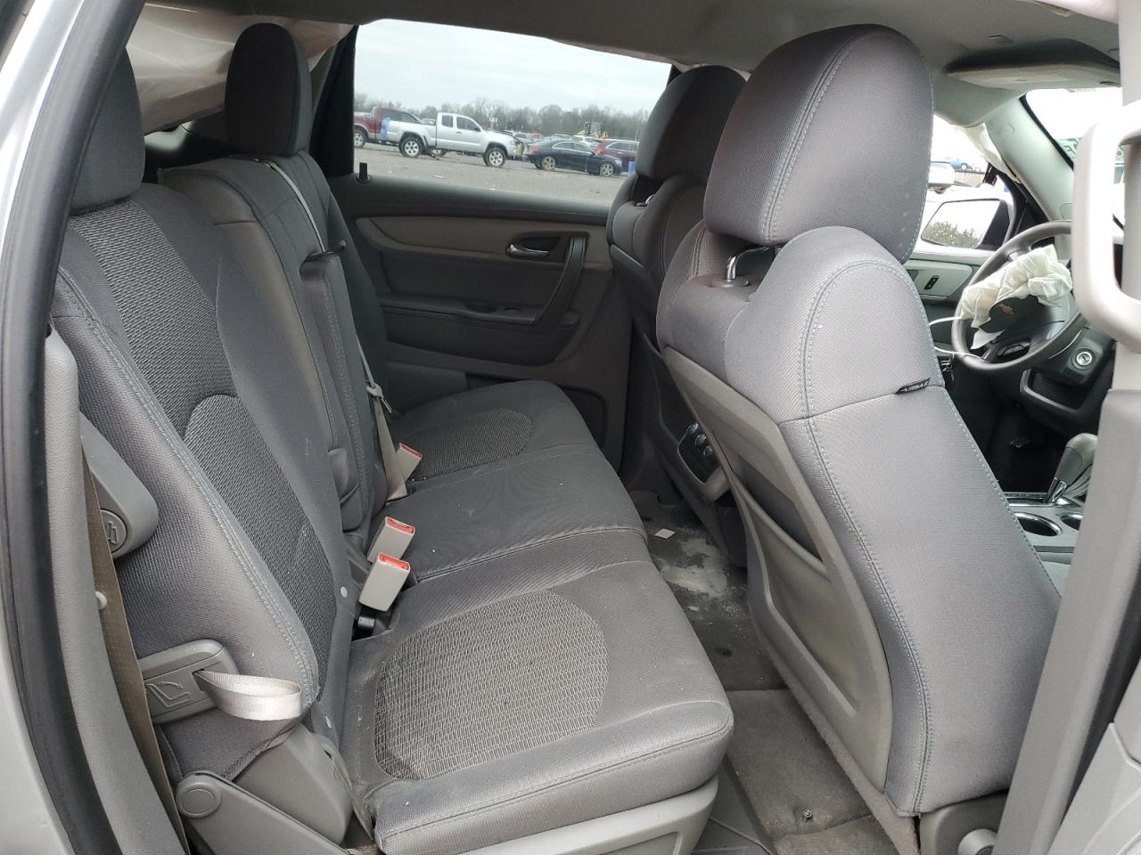 2017 Chevrolet Traverse - Image 11