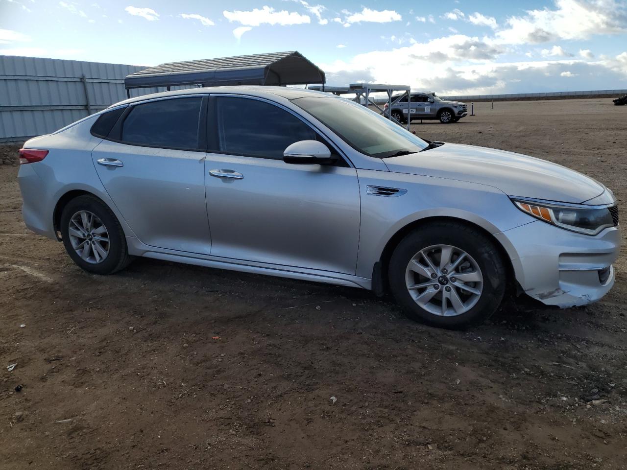 2016 Kia Optima - Image 4