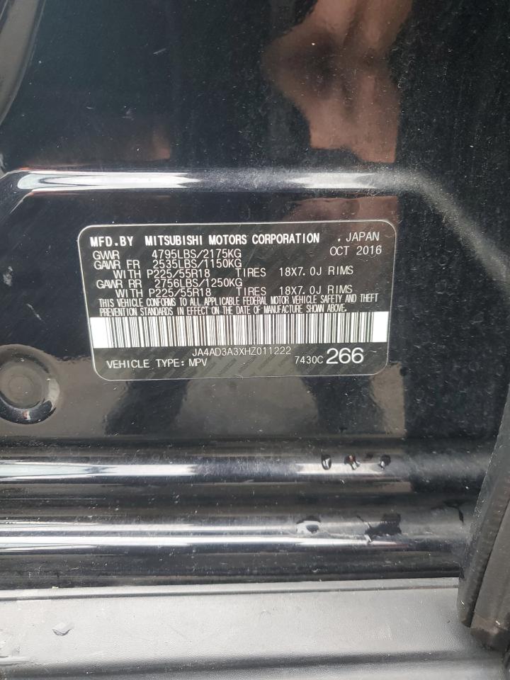 2017 Mitsubishi Outlander - Image 13