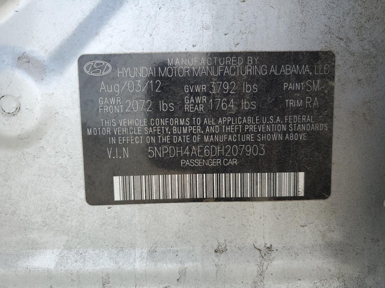 2013 Hyundai Elantra - Image 13