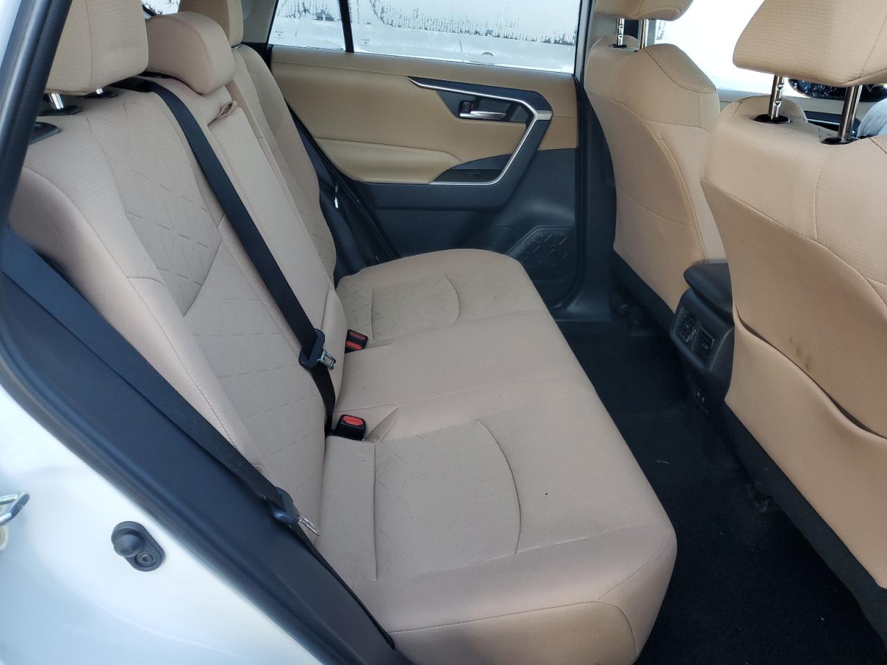 2019 Toyota RAV 4 - Image 11