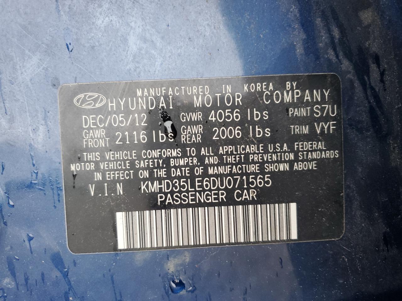 2013 Hyundai Elantra - Image 12