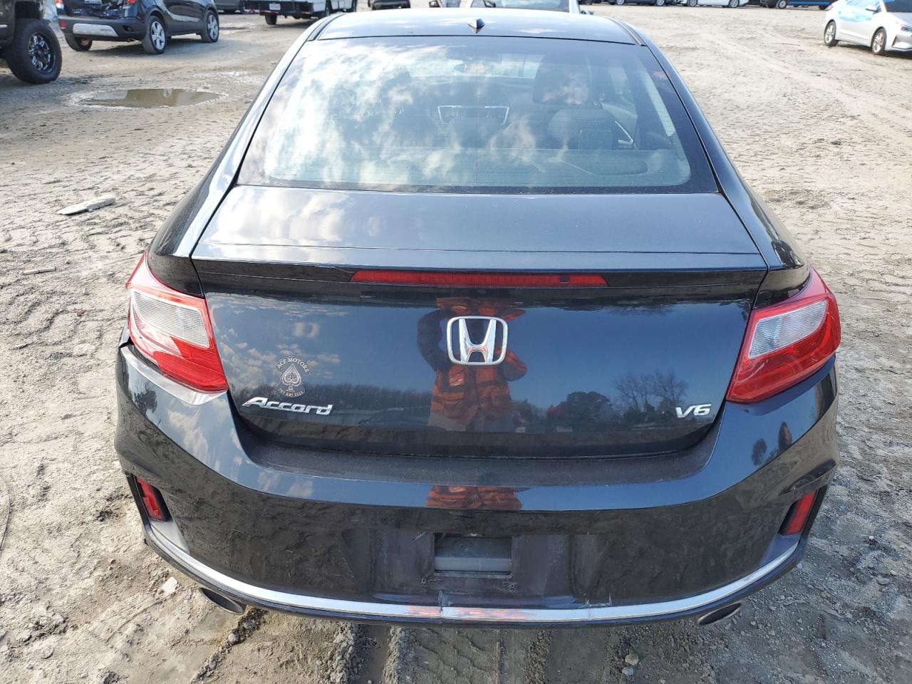 2015 Honda Accord - Image 6