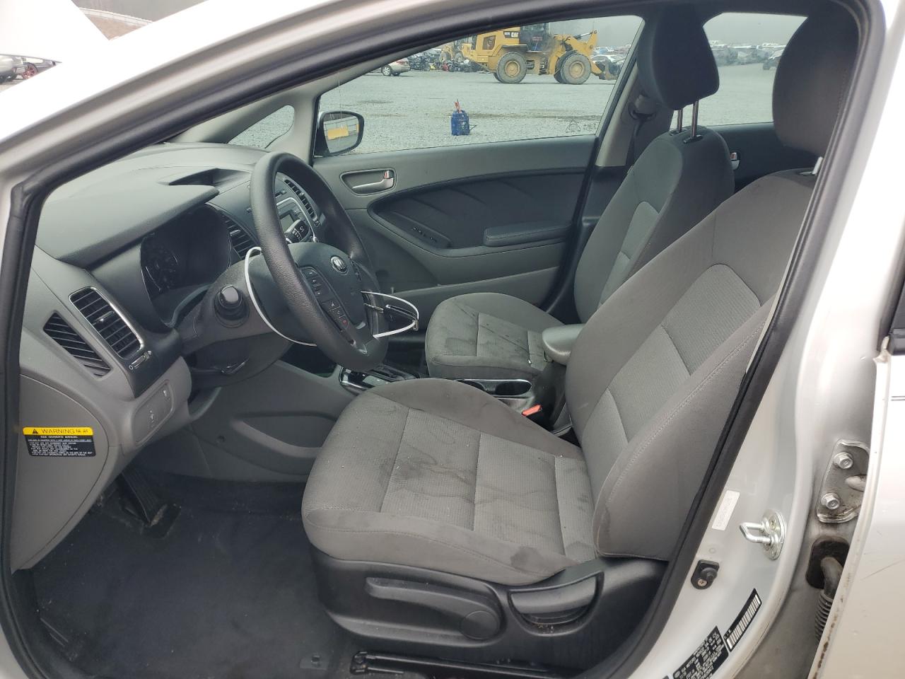 2017 Kia Forte - Image 7