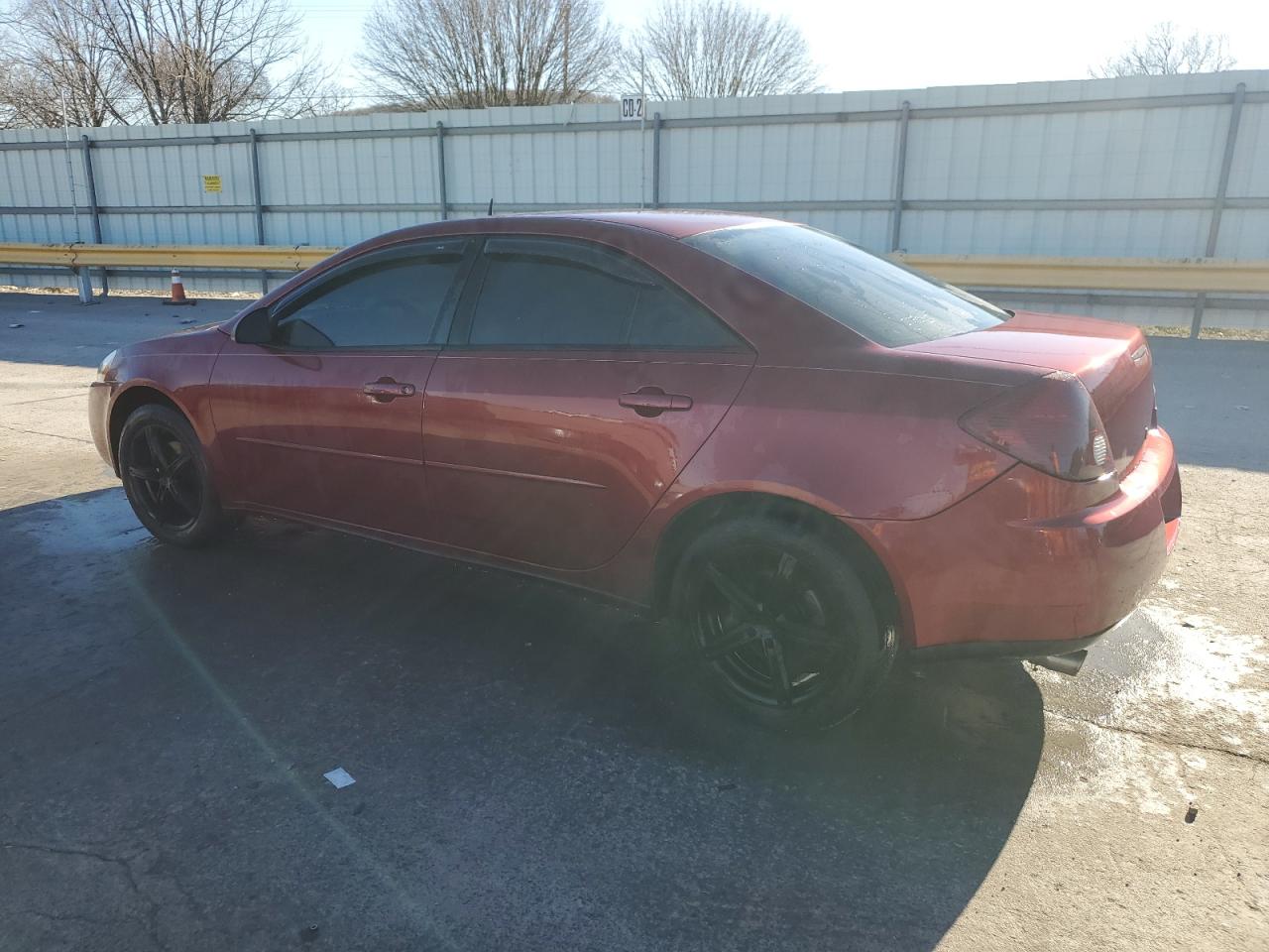 2008 Pontiac G6 - Image 2