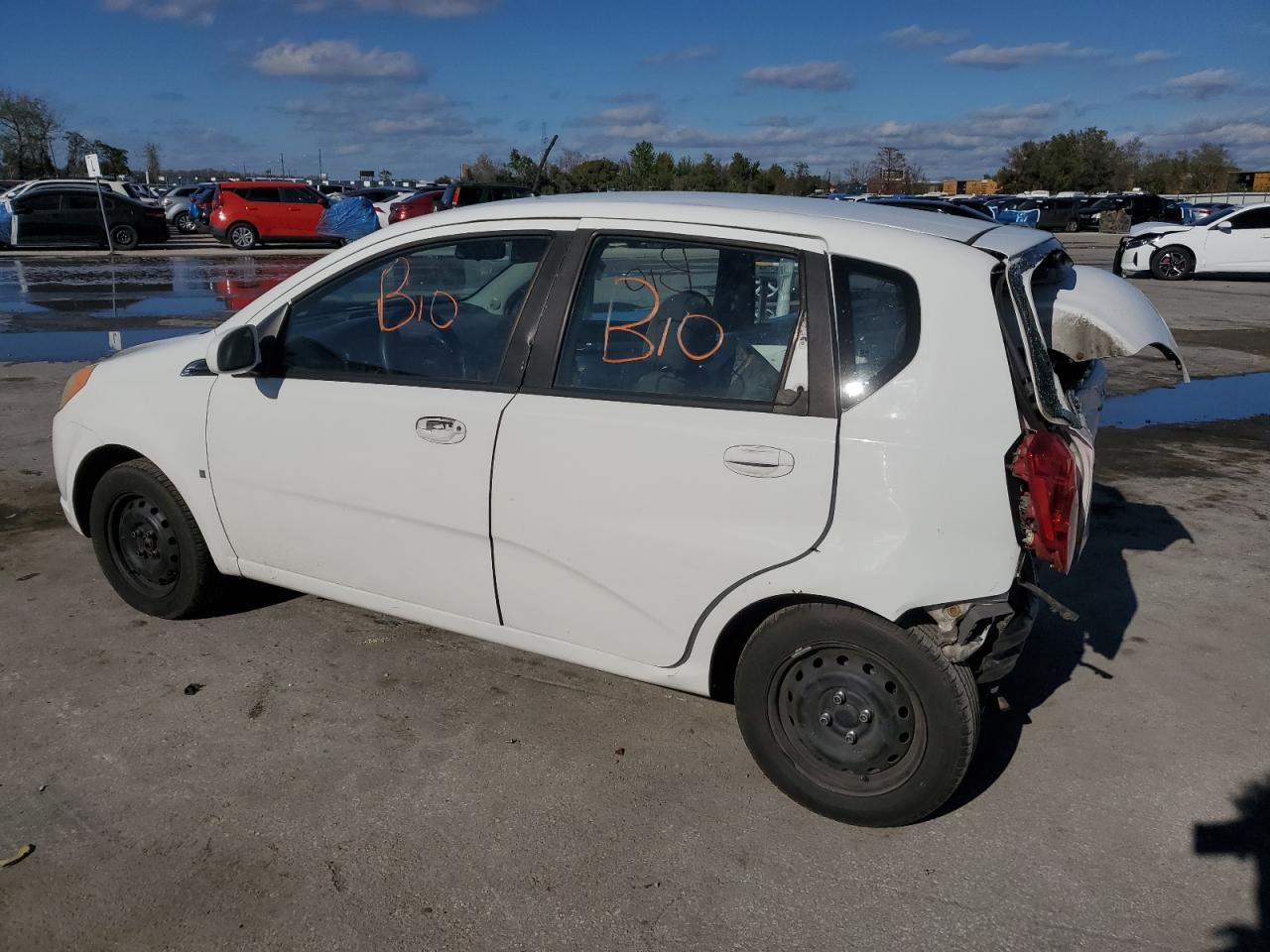 2009 Chevrolet Aveo - Image 2