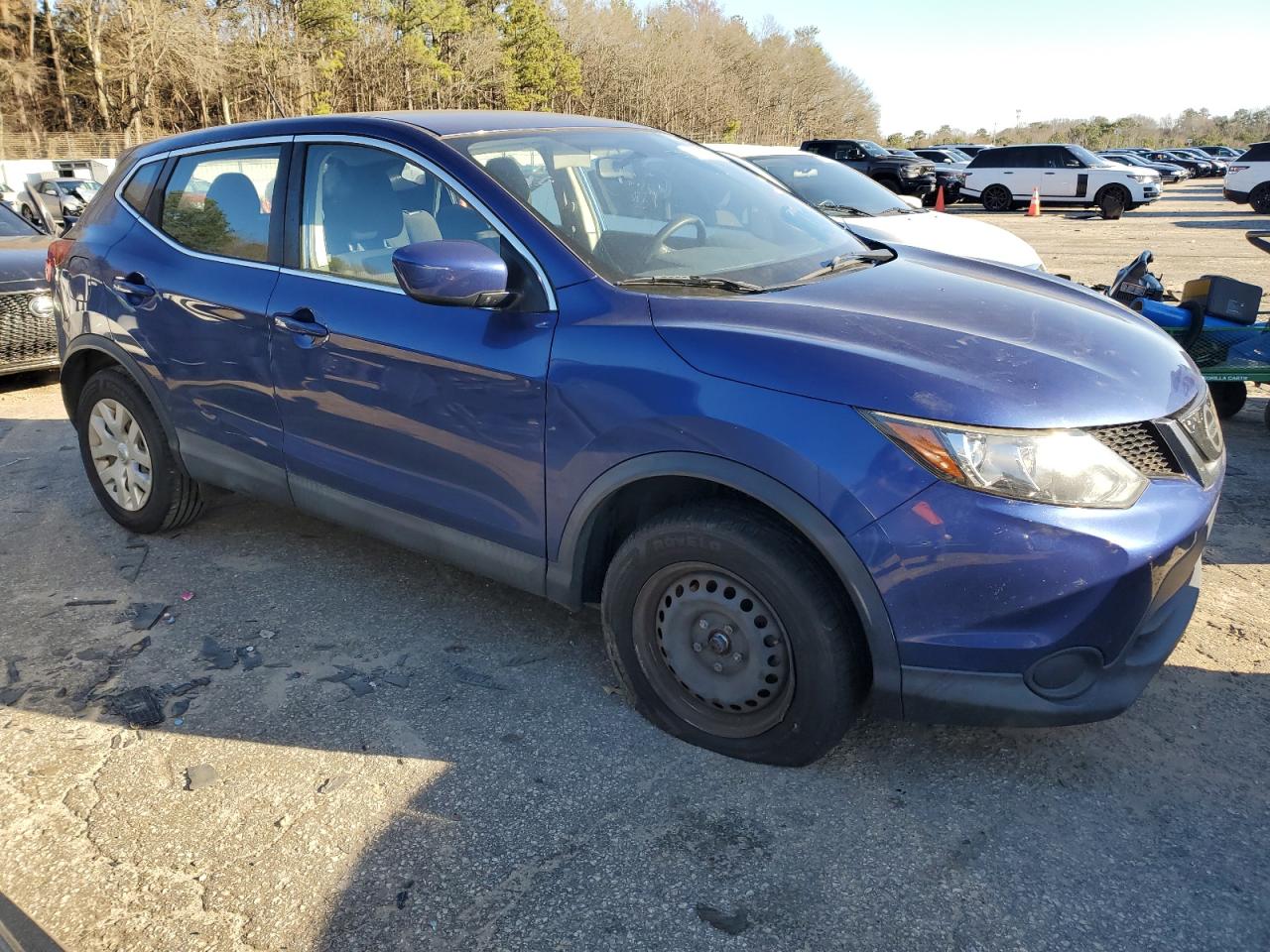 2018 Nissan Rogue - Image 4