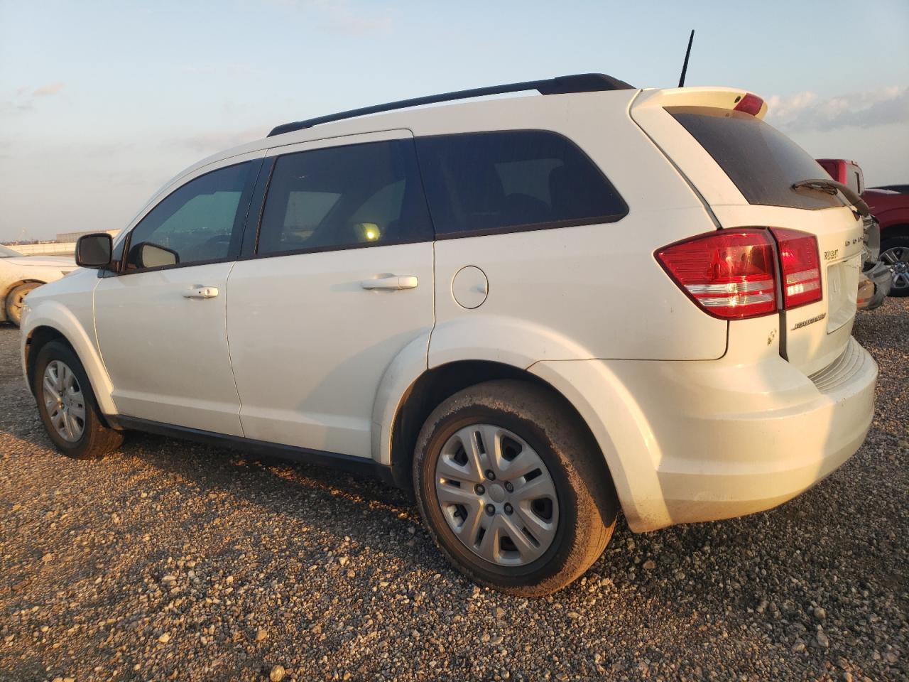 2019 Dodge Journey - Image 2