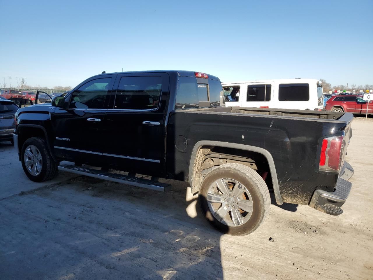 2018 GMC Sierra - Image 2