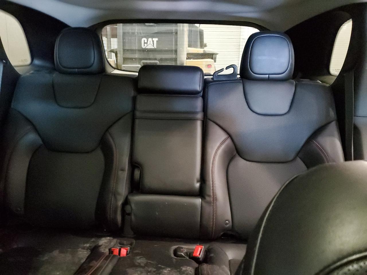2019 Jeep Cherokee - Image 10