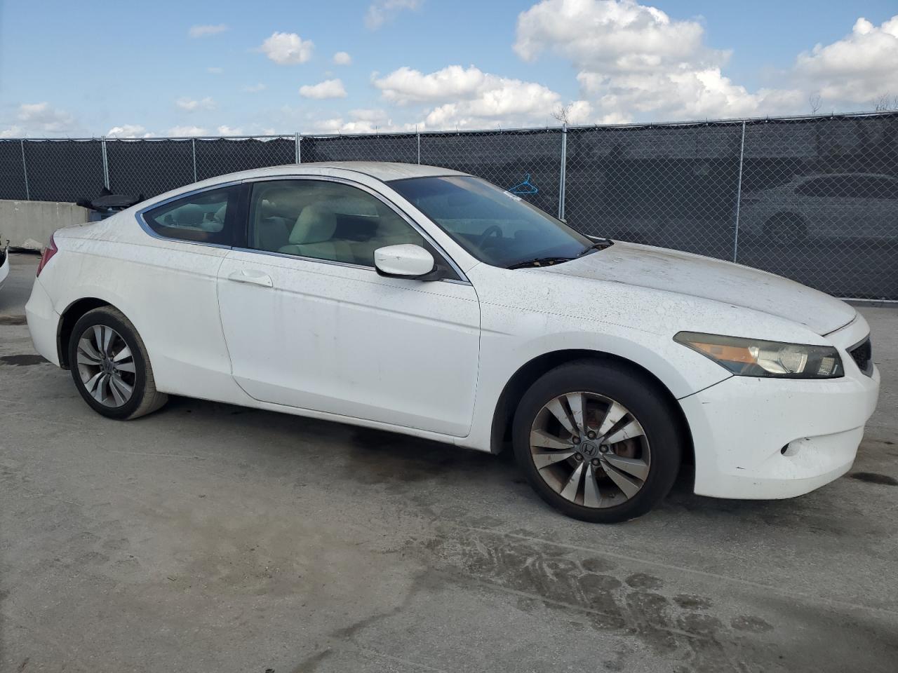 2009 Honda Accord - Image 1