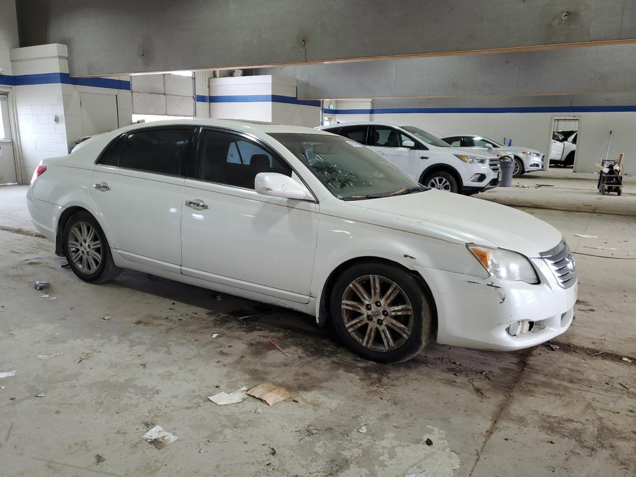 2009 Toyota Avalon - Image 4
