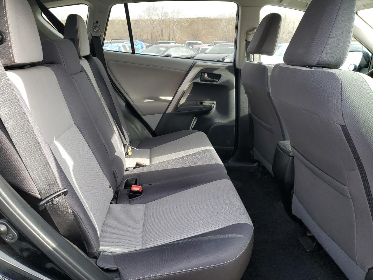2013 Toyota RAV 4 - Image 11