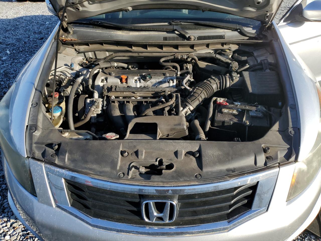 2010 Honda Accord - Image 11