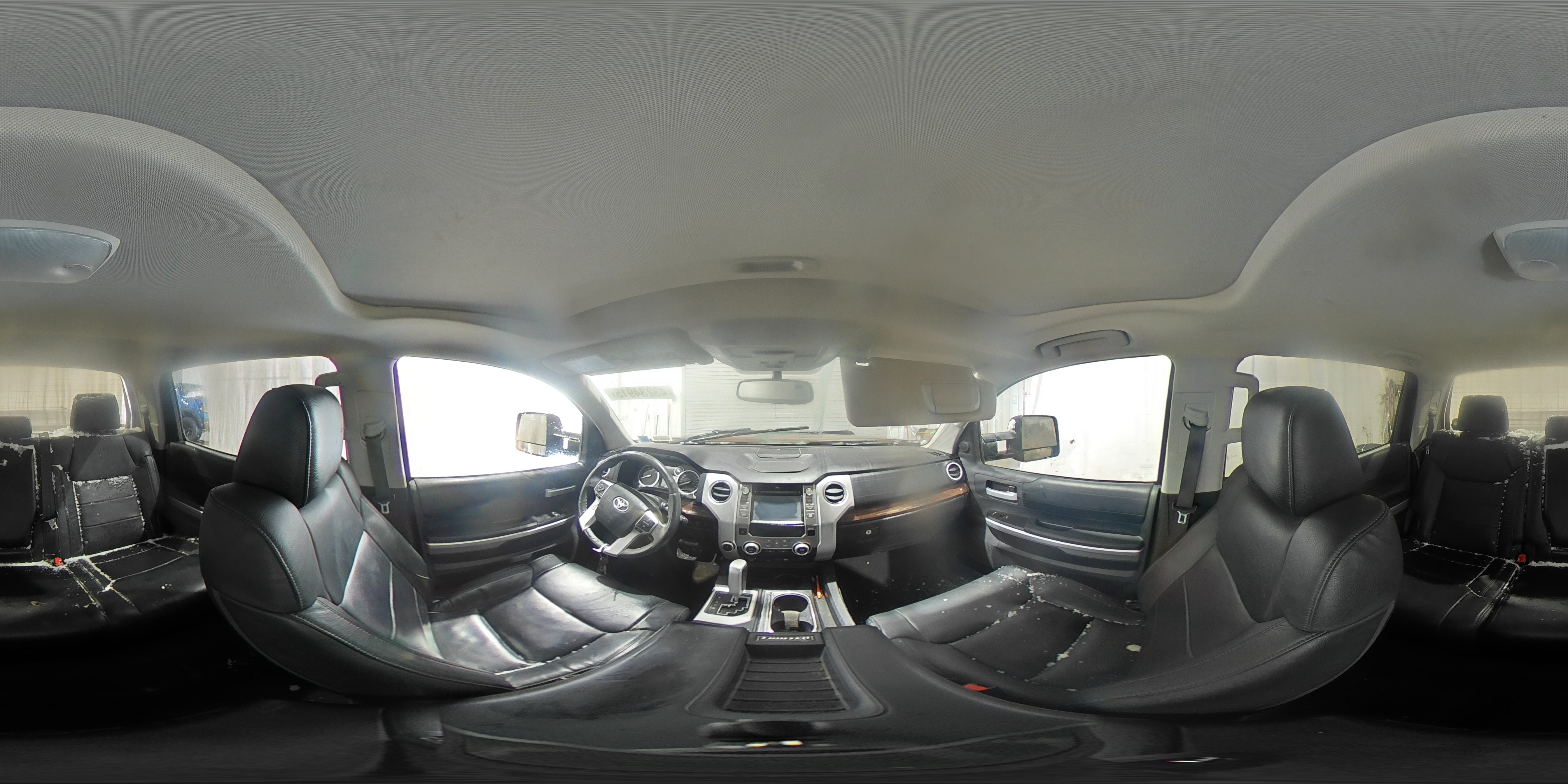 2014 Toyota Tundra - Image 14