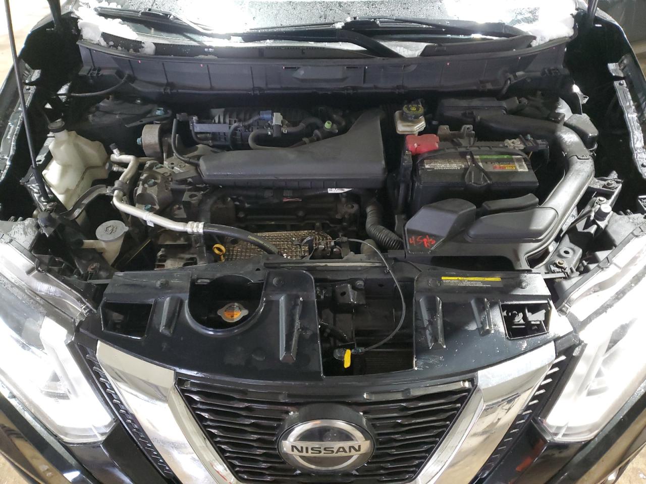 2018 Nissan Rogue - Image 12