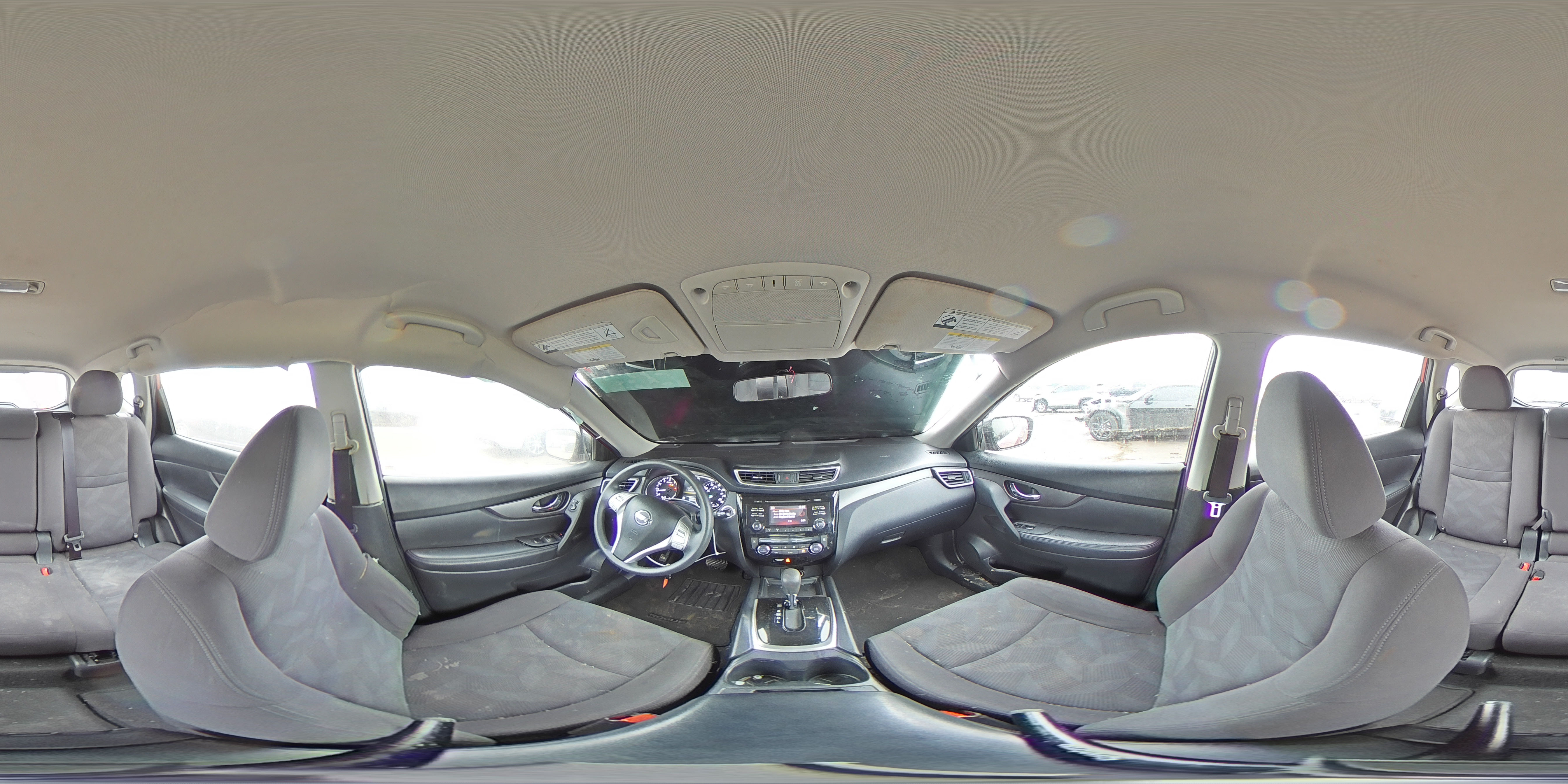 2016 Nissan Rogue - Image 14