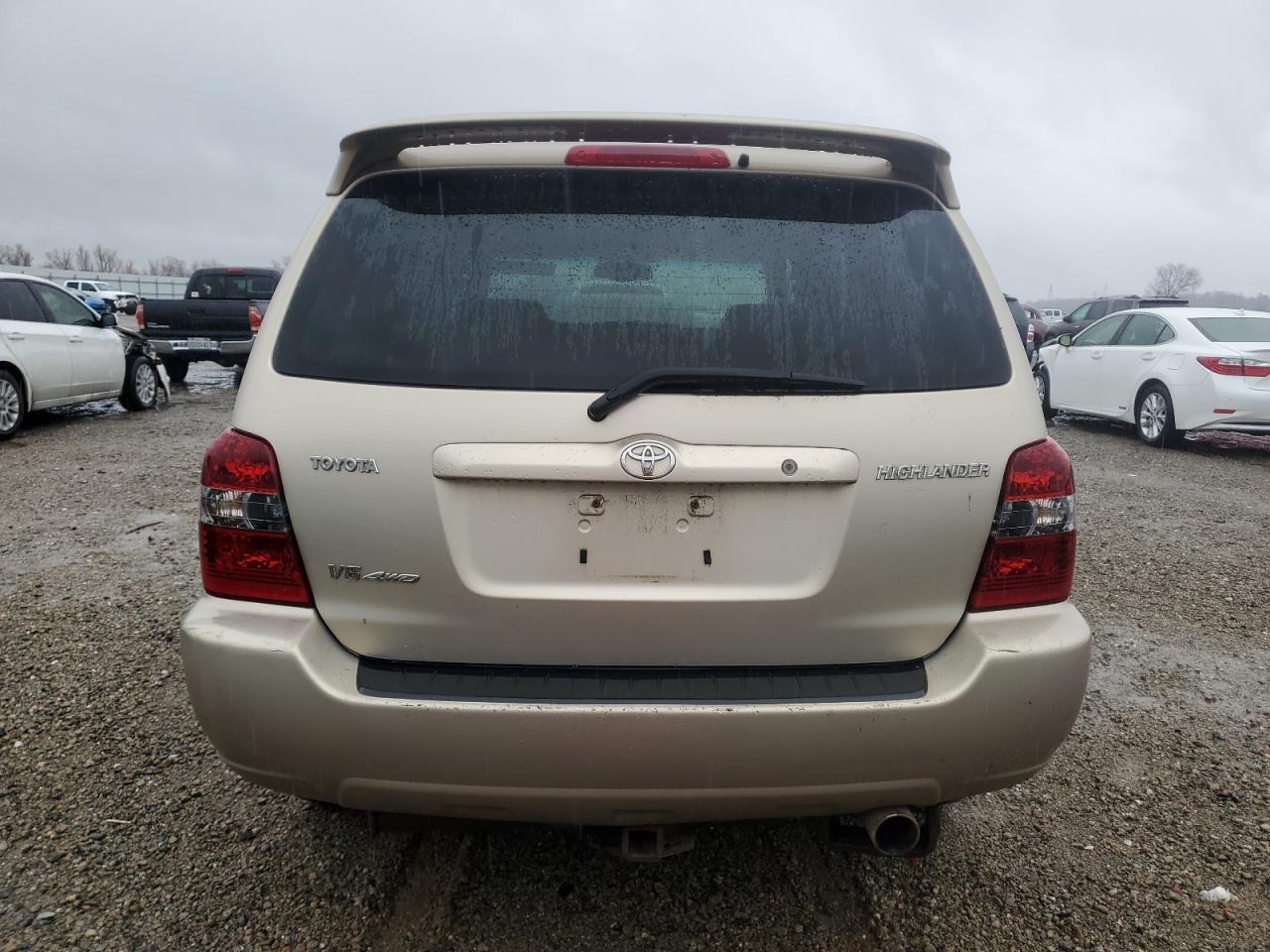 2005 Toyota Highlander - Image 6