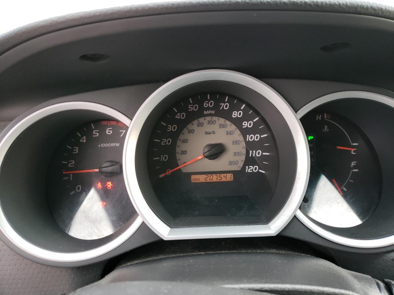 2008 Toyota Tacoma - Image 9
