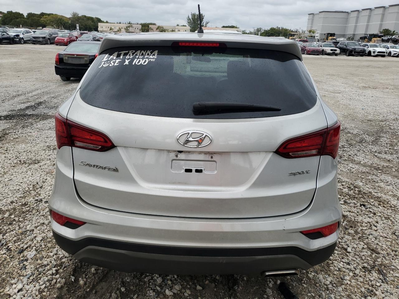 2018 Hyundai Santa Fe - Image 6