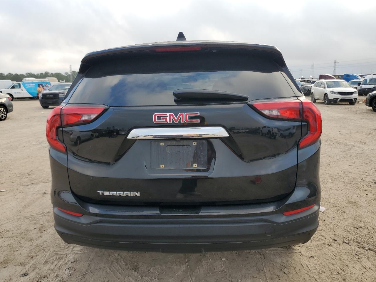 2018 GMC Terrain - Image 6