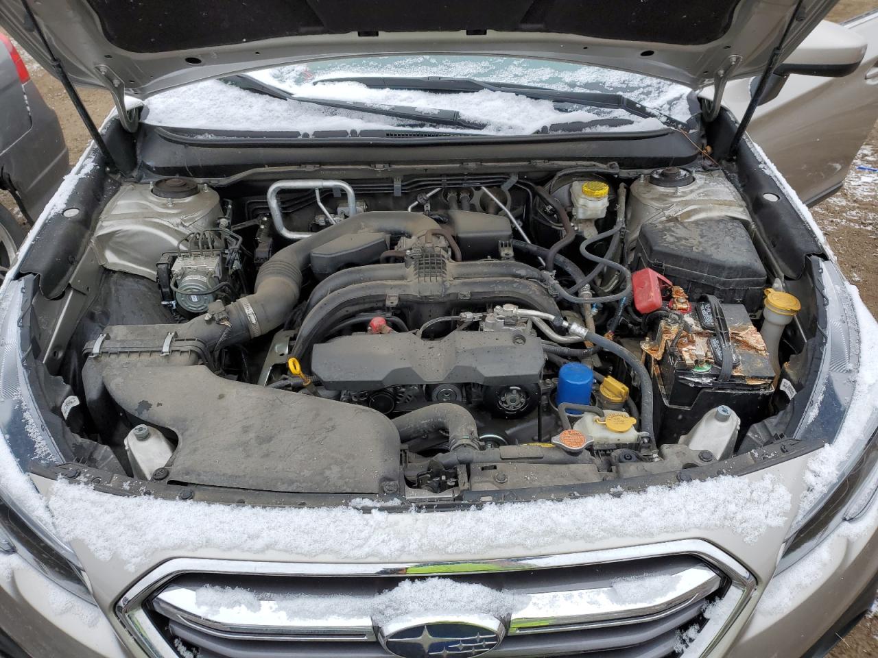 2019 Subaru Outback - Image 12