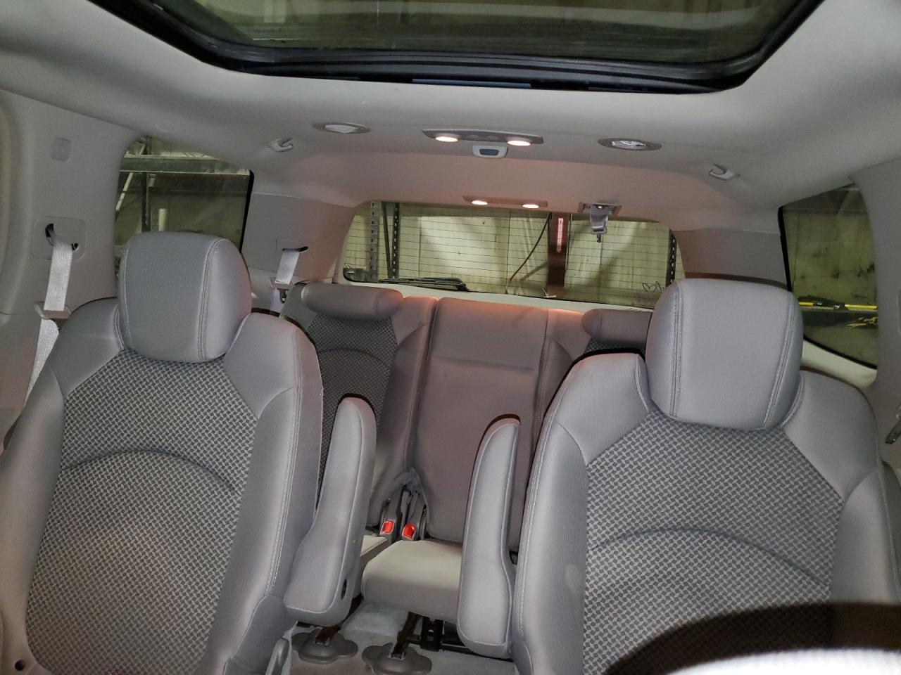 2008 Saturn Outlook Xe VIN: 5GZER13748J181781 Lot: 46304585