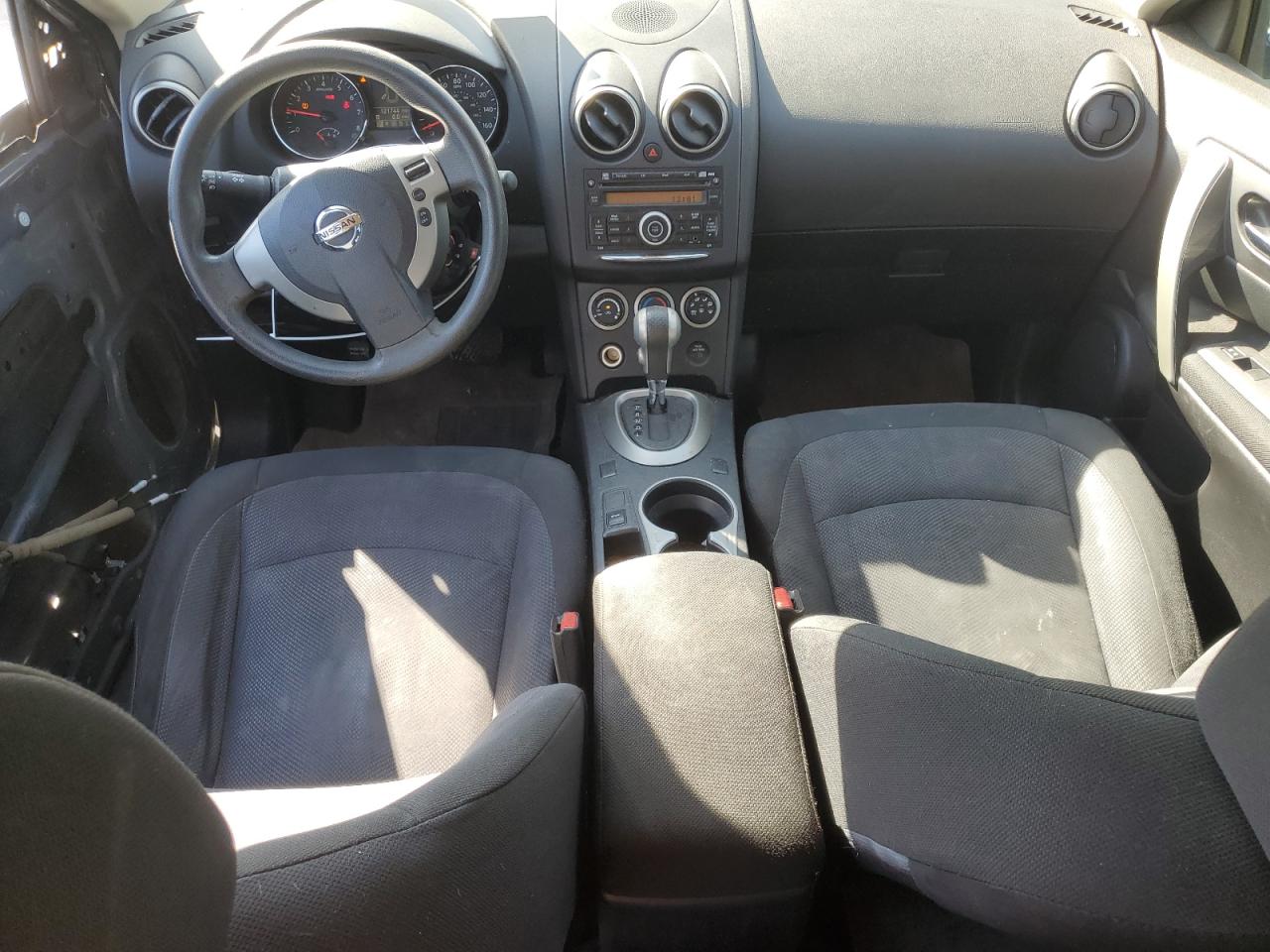 2013 Nissan Rogue - Image 8
