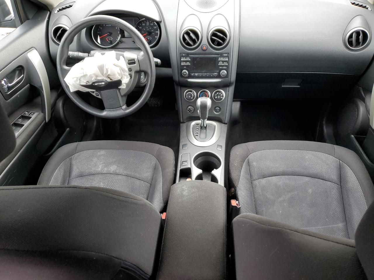 2013 Nissan Rogue - Image 8