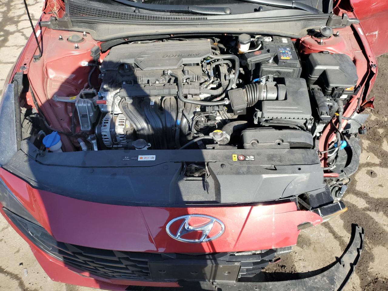 2023 Hyundai Elantra - Image 11