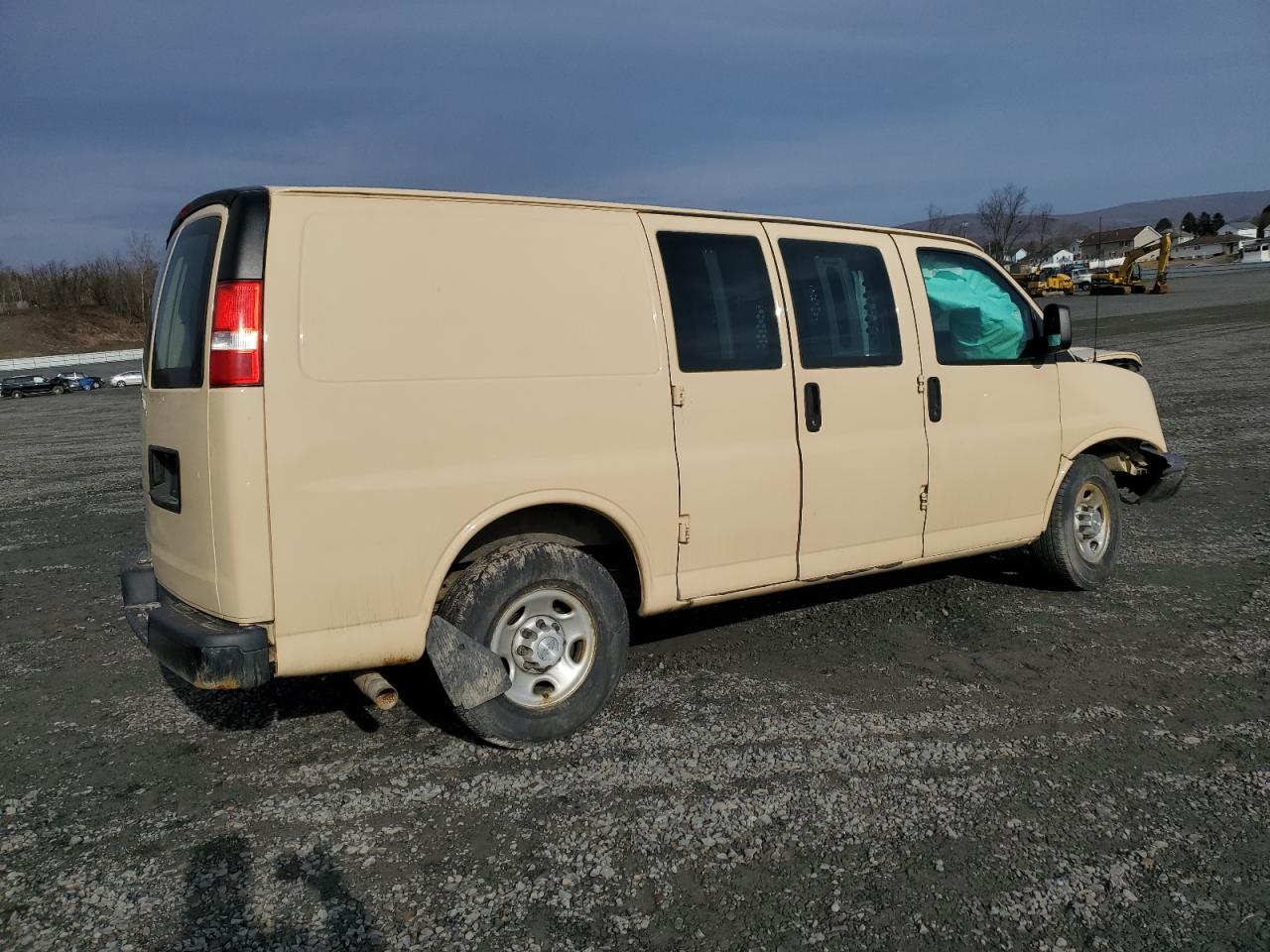 2018 Chevrolet Express - Image 3