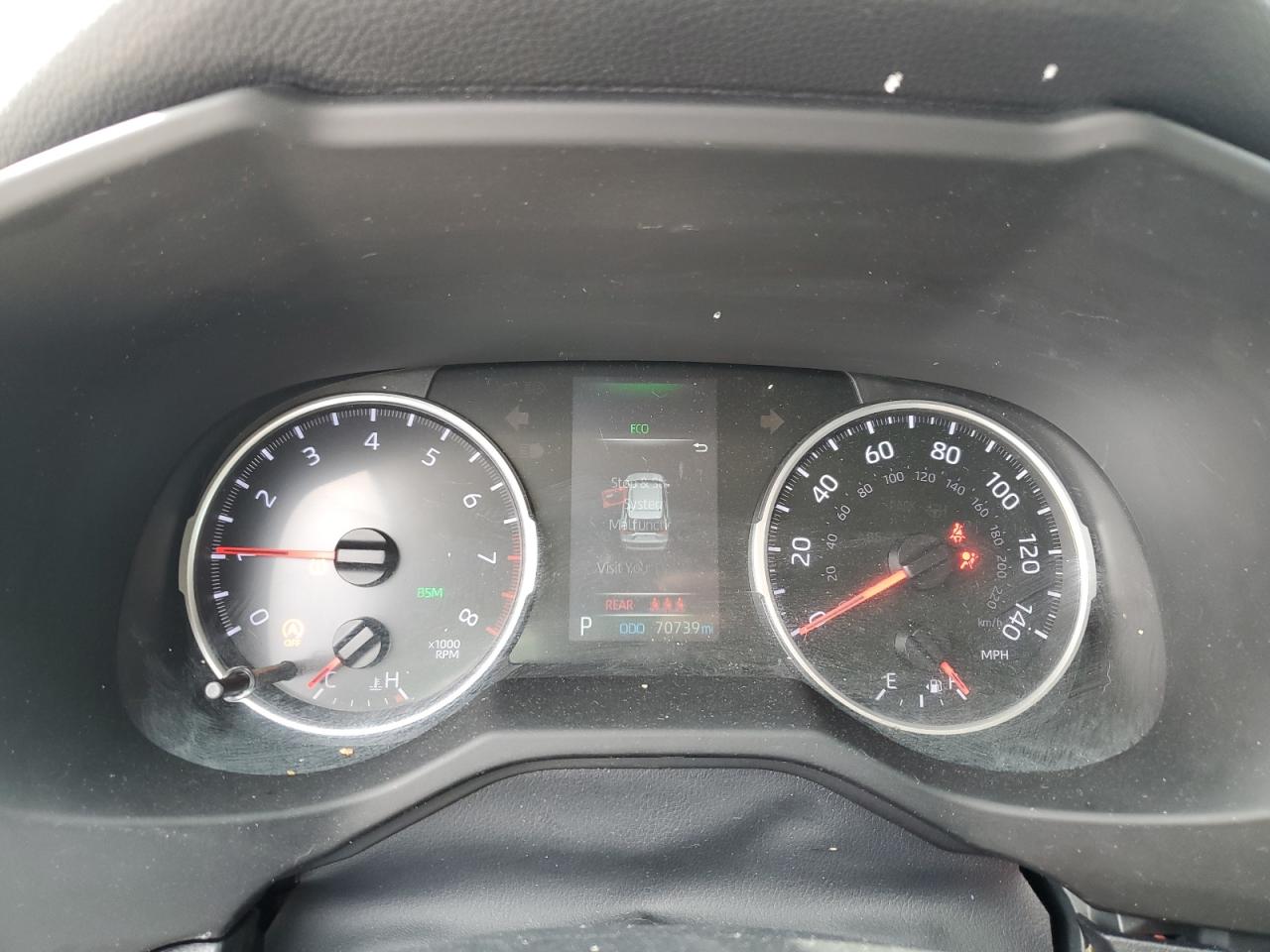 2022 Toyota RAV 4 - Image 9