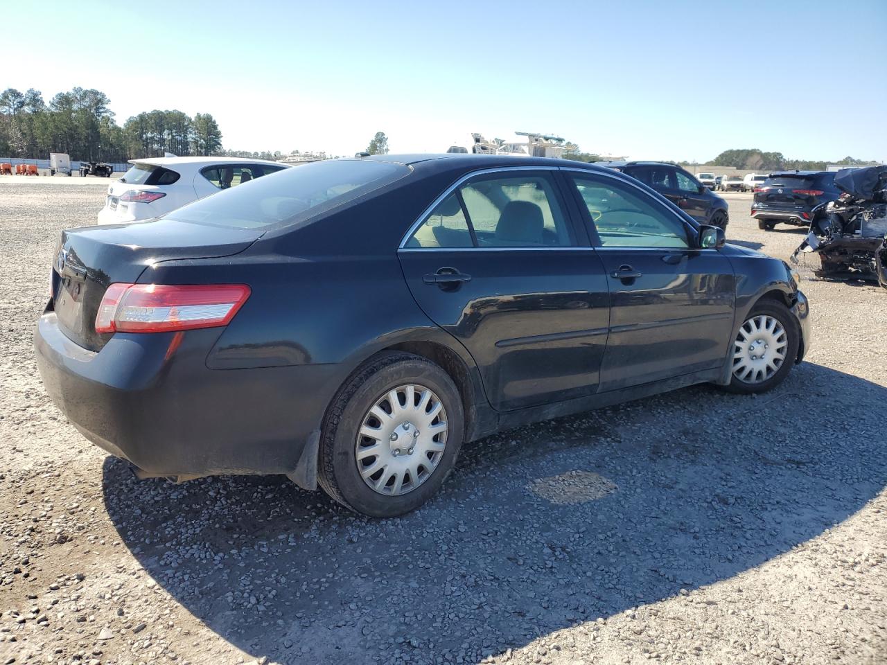 2011 Toyota Camry - Image 3