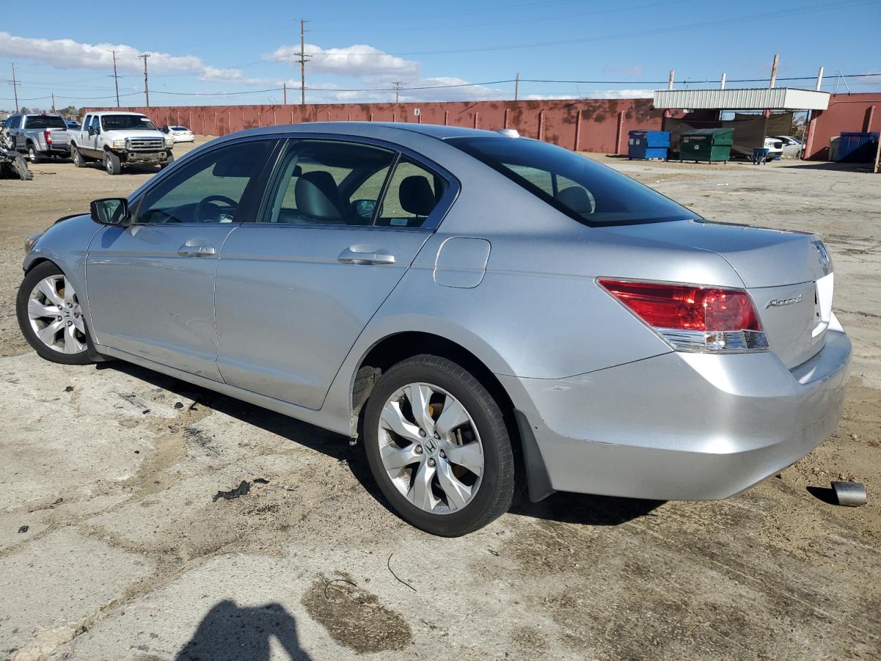 2009 Honda Accord - Image 2