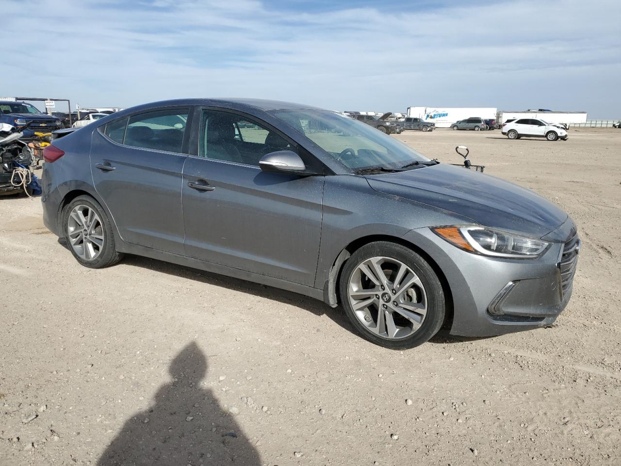 2018 Hyundai Elantra - Image 4
