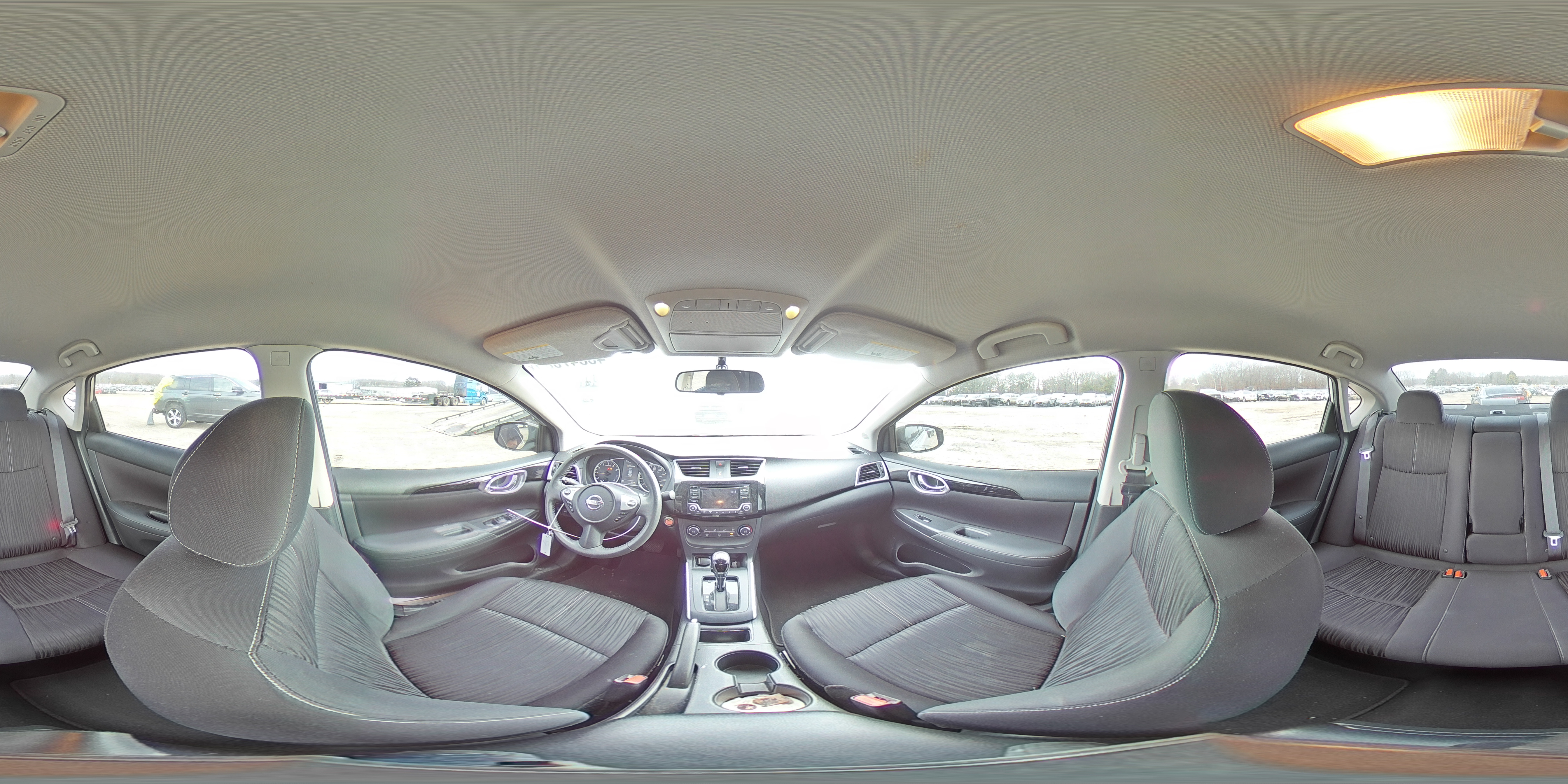 2017 Nissan Sentra - Image 13