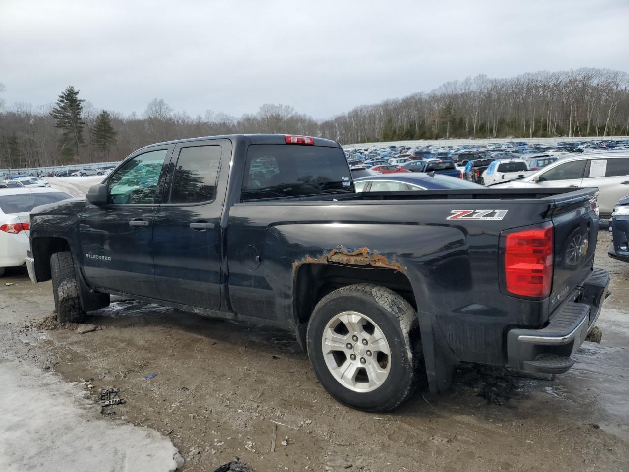 2014 Chevrolet Silverado - Image 2