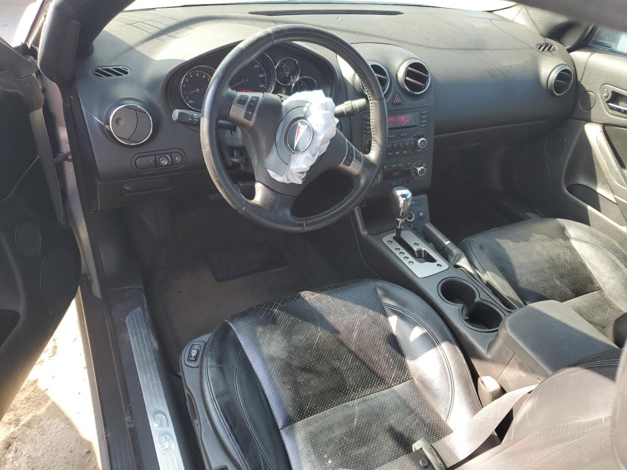 2007 Pontiac G6 - Image 8
