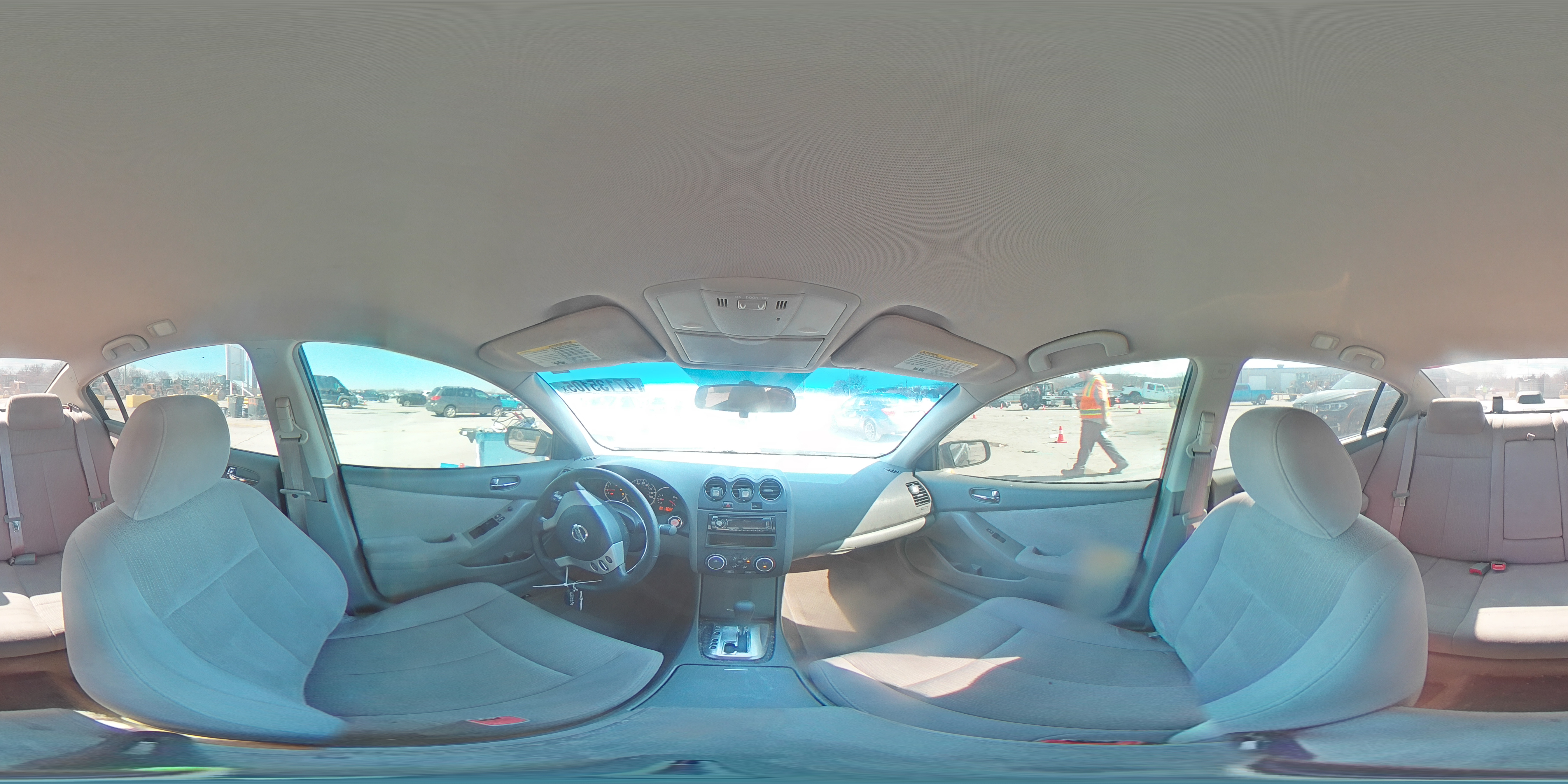 2010 Nissan Altima - Image 13
