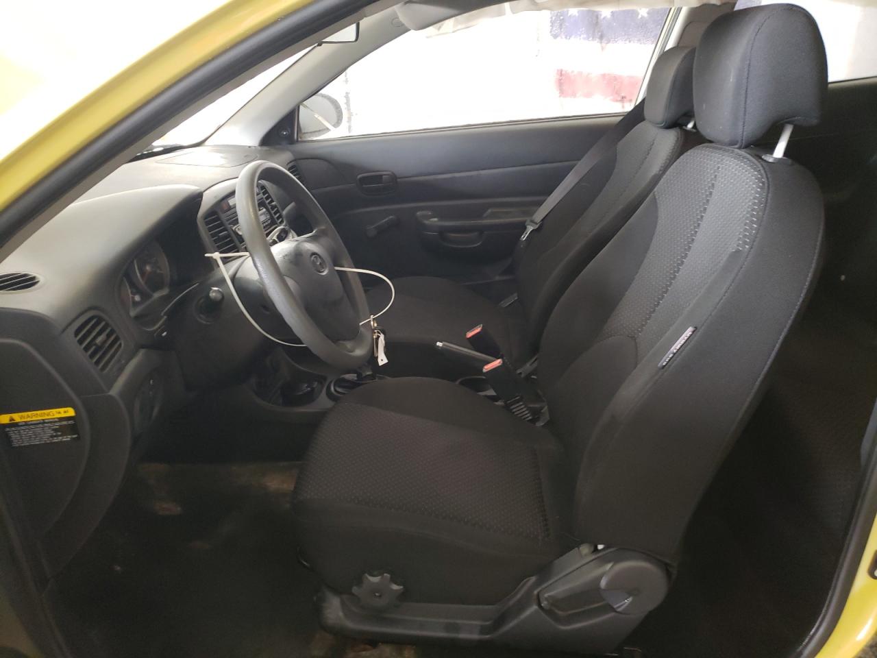 2009 Hyundai Accent - Image 7