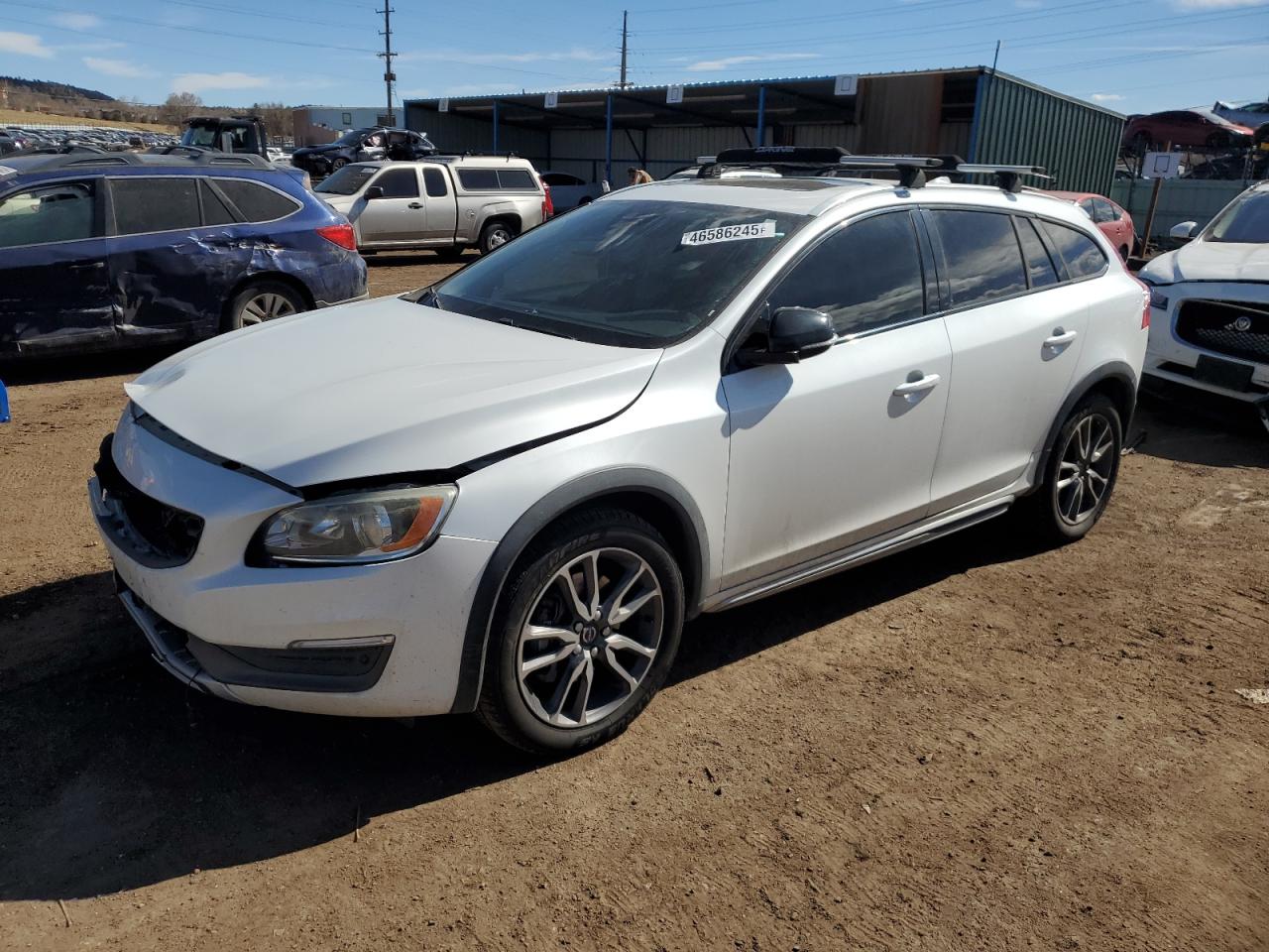 2015 Volvo V60 Cross Country Premier for Sale in Colorado Springs, CO - Front End