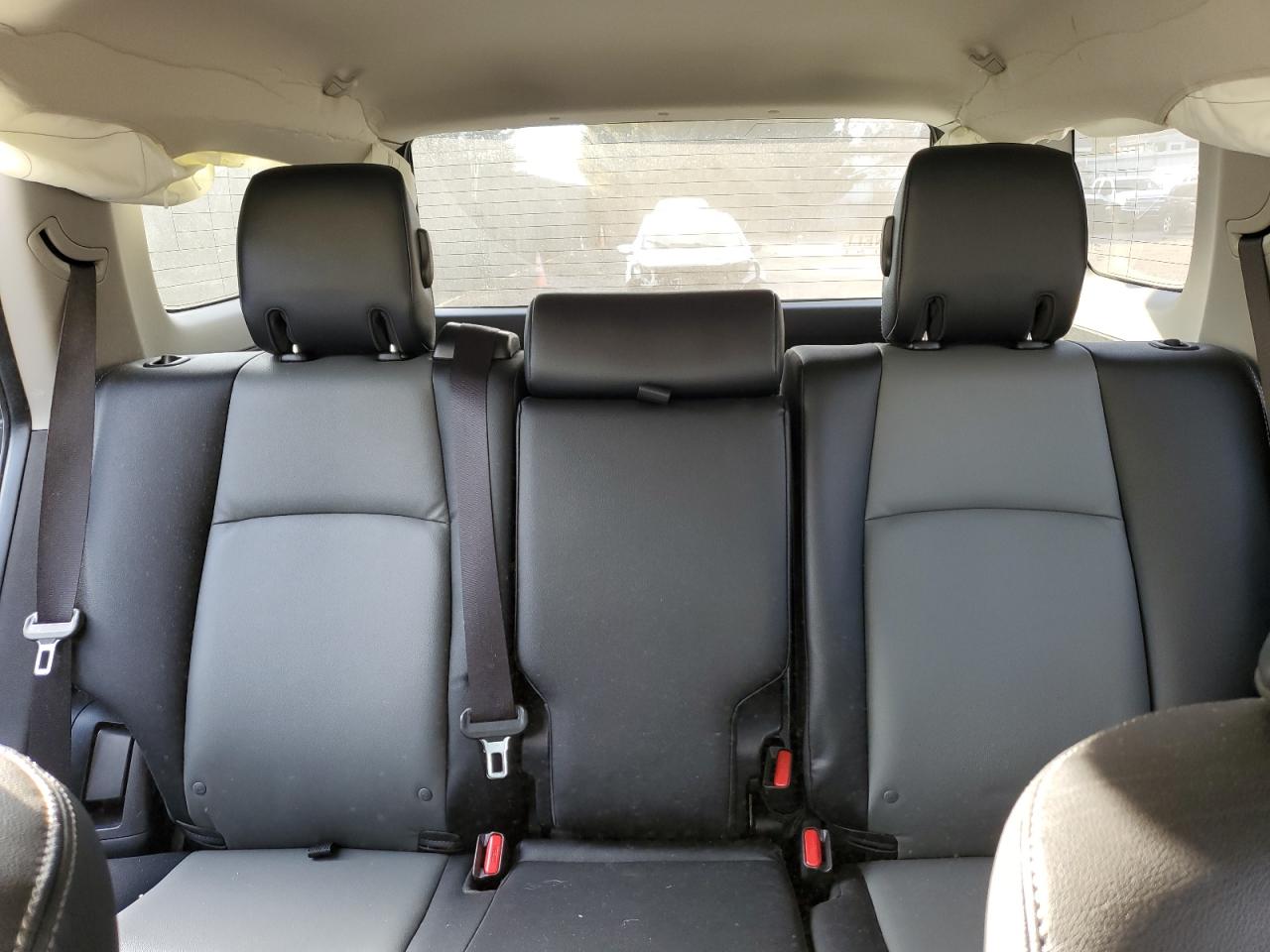 2018 Toyota 4Runner - Image 10