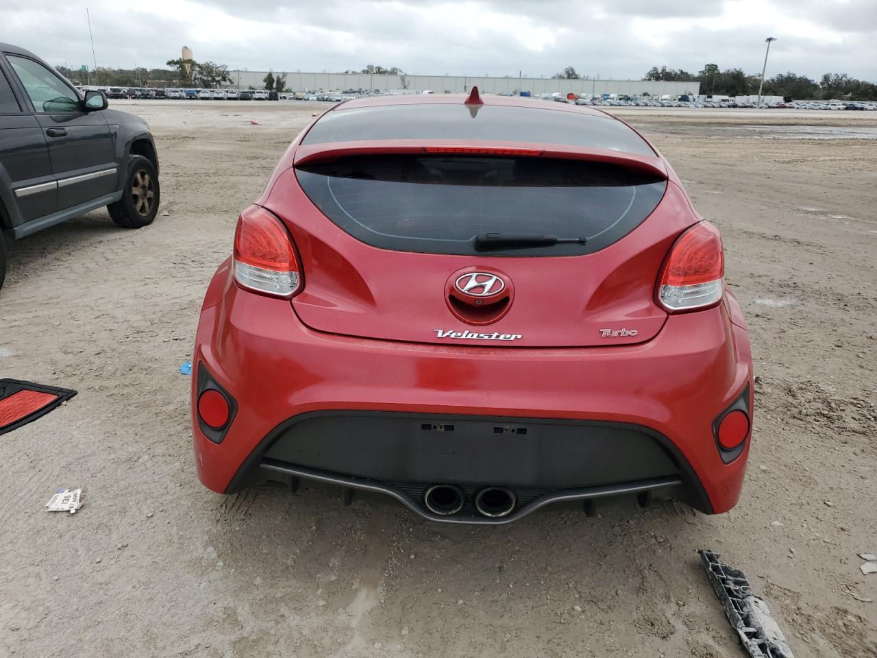 2015 Hyundai Veloster - Image 6