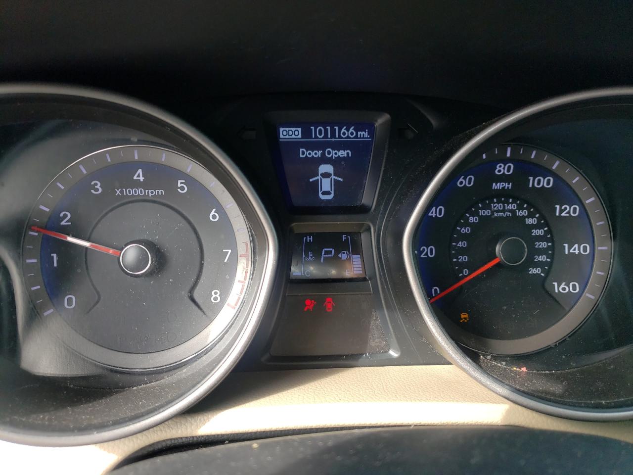 2013 Hyundai Elantra - Image 9
