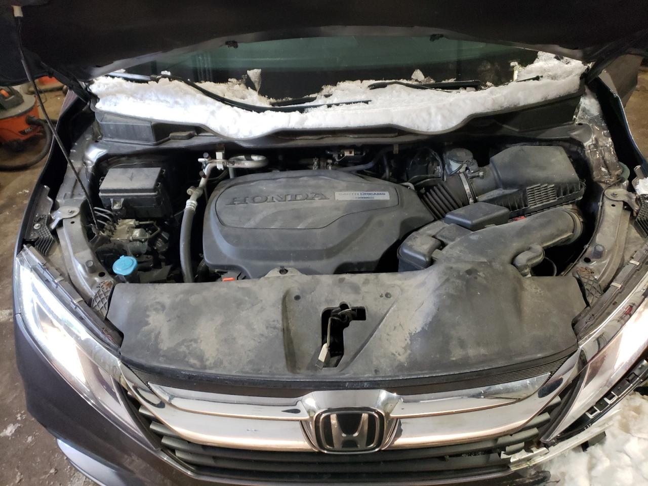2018 Honda Odyssey - Image 12