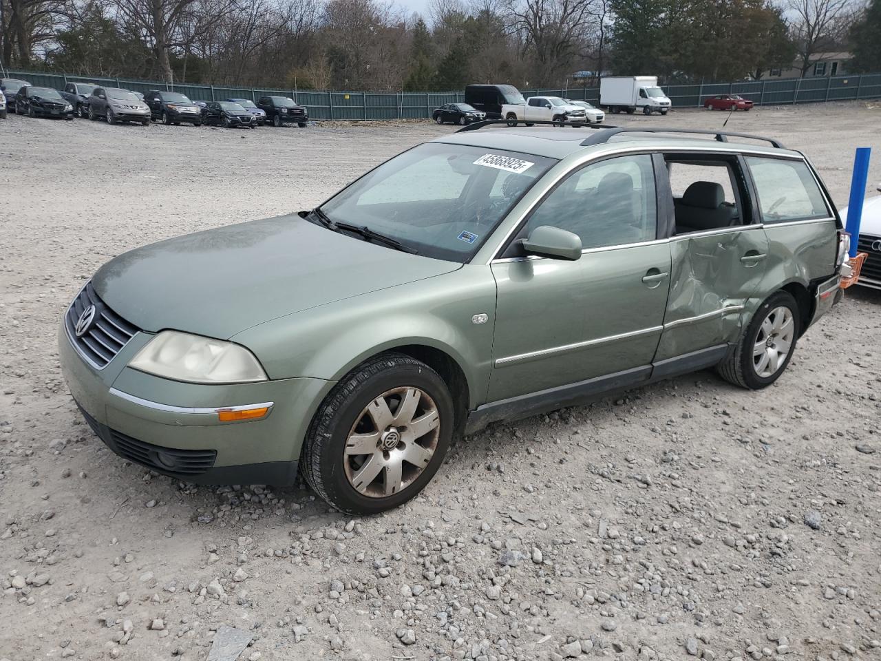 2002 Volkswagen Passat - Image 1