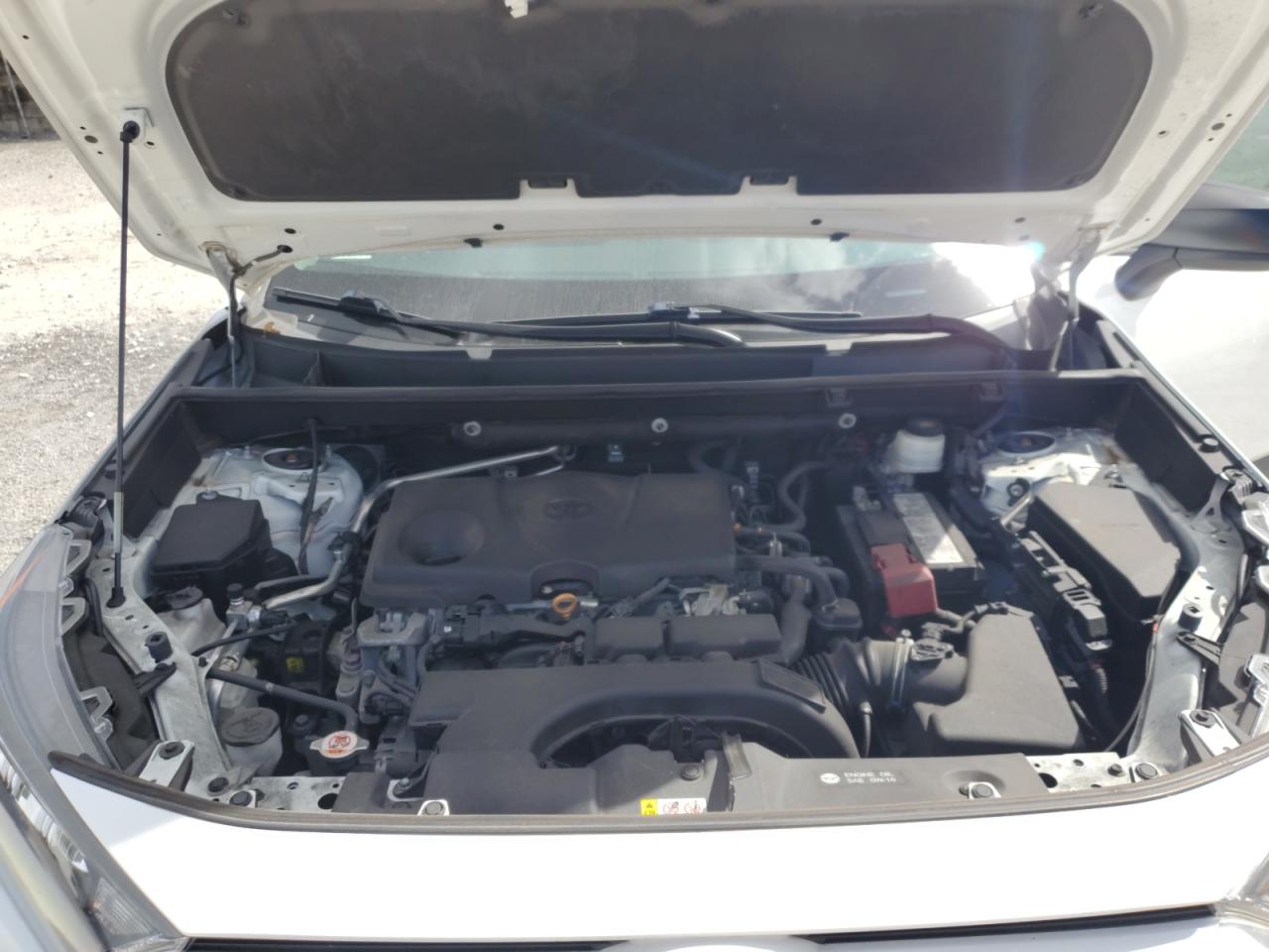 2020 Toyota RAV 4 - Image 12