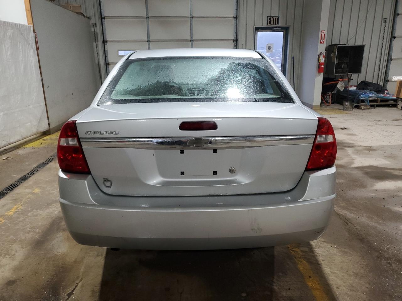2004 Chevrolet Malibu - Image 6
