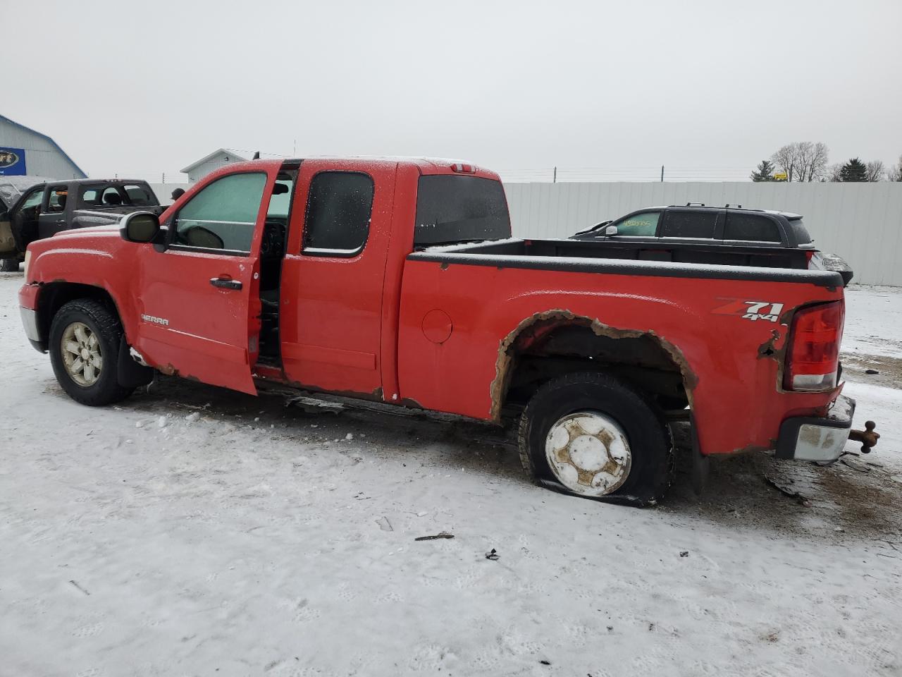 2009 GMC Sierra - Image 2