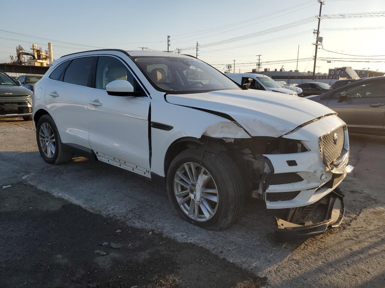 2017 Jaguar F-Pace - Image 4